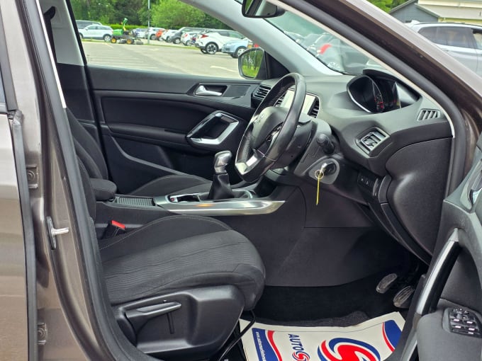 2014 Peugeot 308