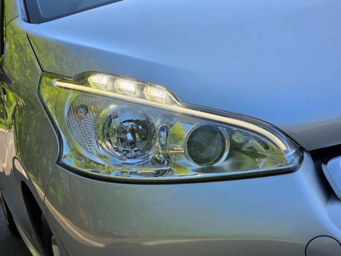 2015 Peugeot 208