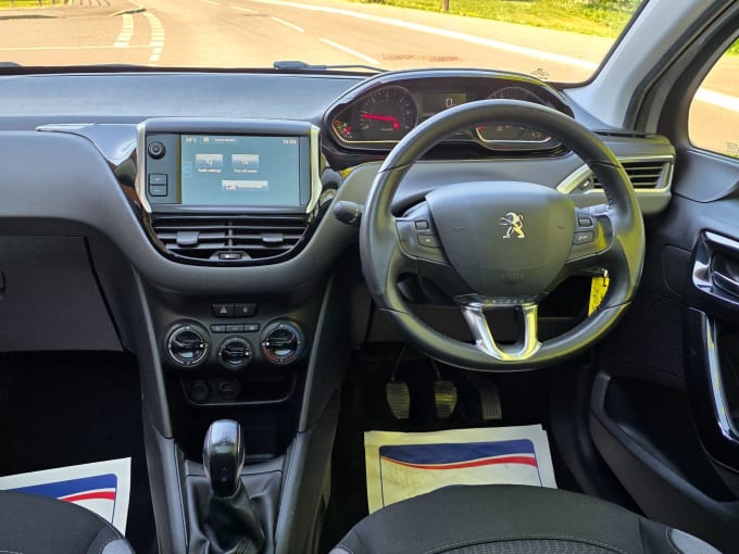 2015 Peugeot 208