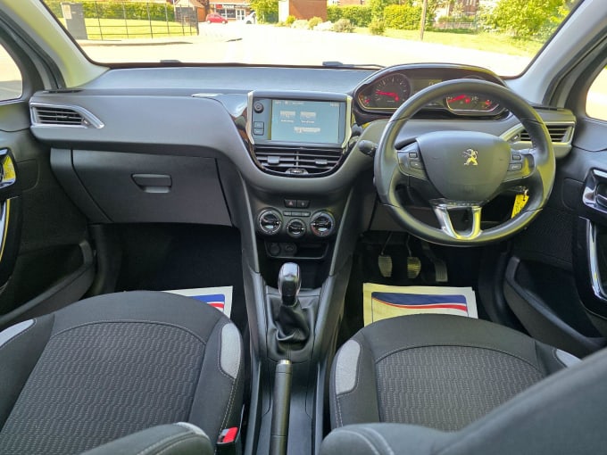 2015 Peugeot 208