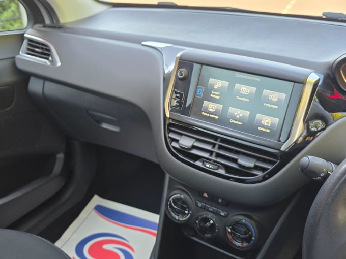2015 Peugeot 208