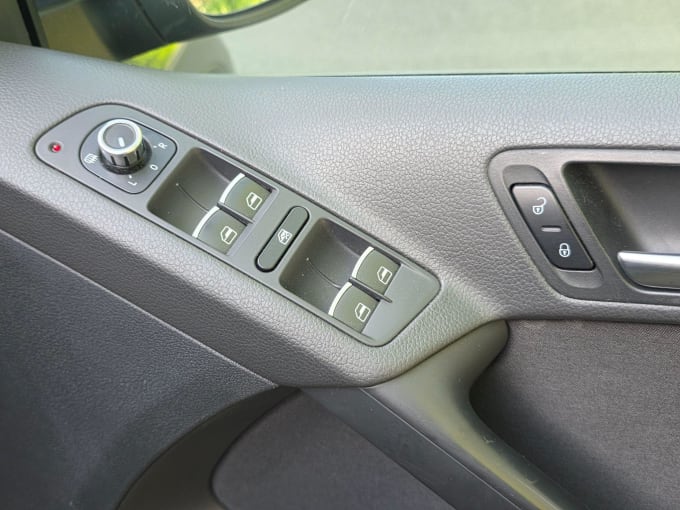 2011 Volkswagen Tiguan