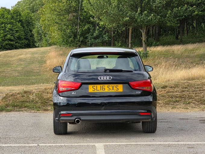 2016 Audi A1