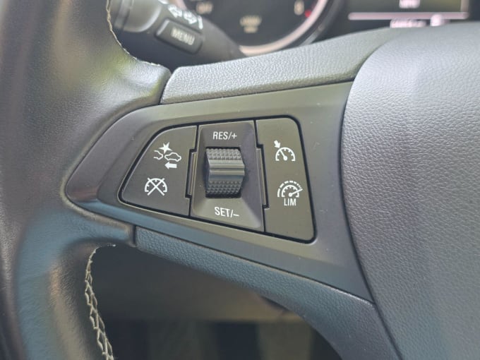 2017 Vauxhall Insignia