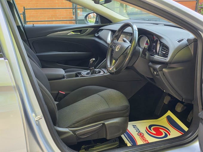 2017 Vauxhall Insignia