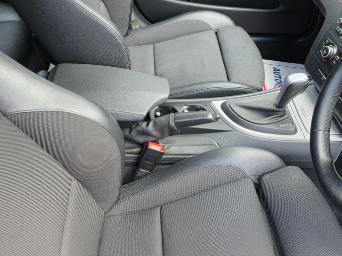2010 BMW 1 Series