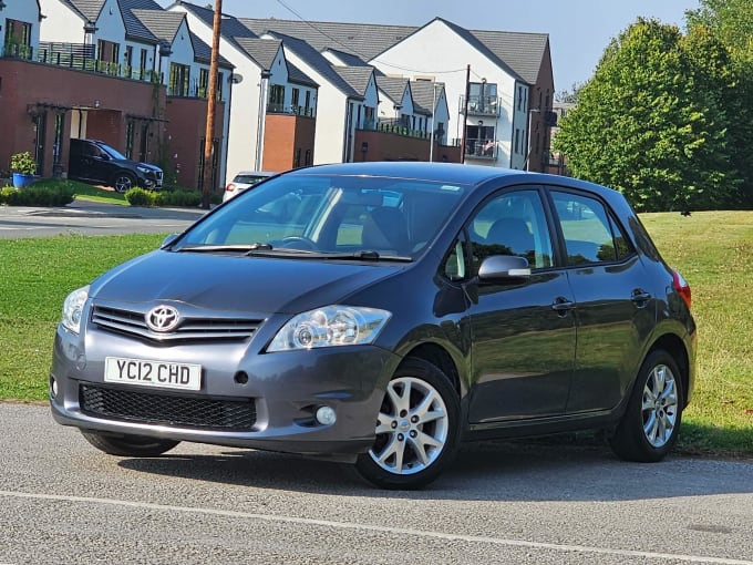 2012 Toyota Auris