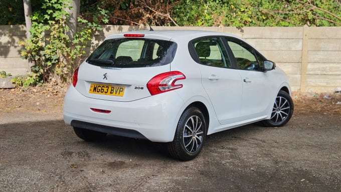 2013 Peugeot 208
