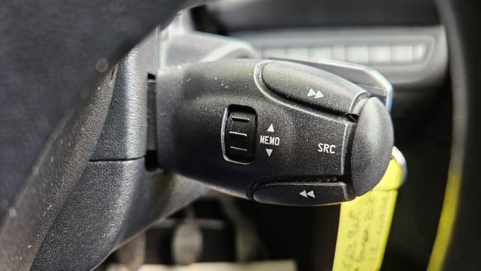 2013 Peugeot 208