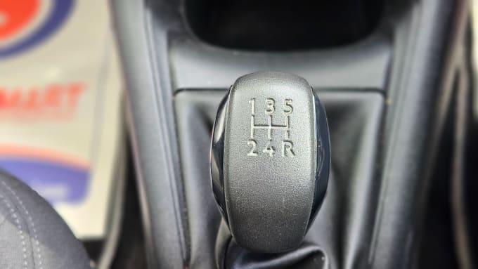 2013 Peugeot 208