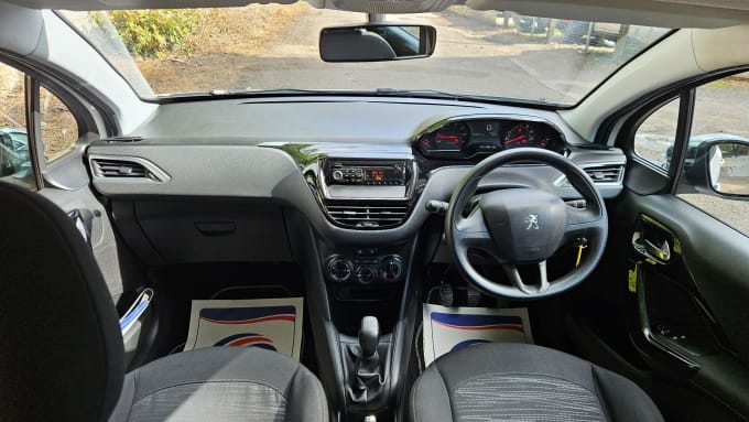 2013 Peugeot 208