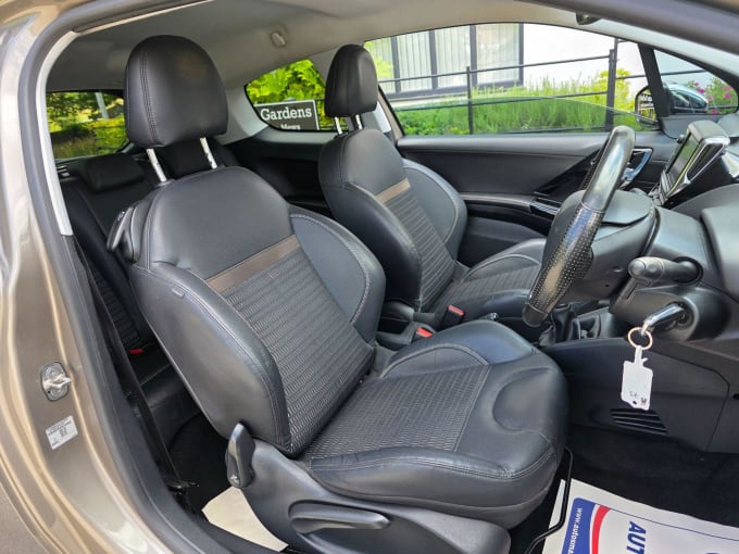 2012 Peugeot 208