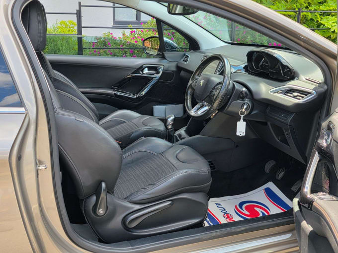 2012 Peugeot 208