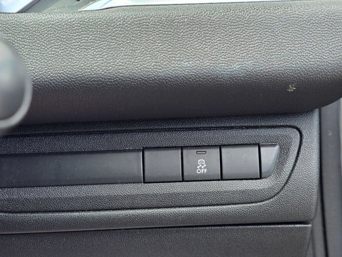2012 Peugeot 208