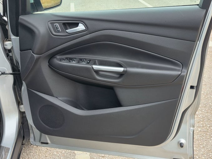 2015 Ford Kuga