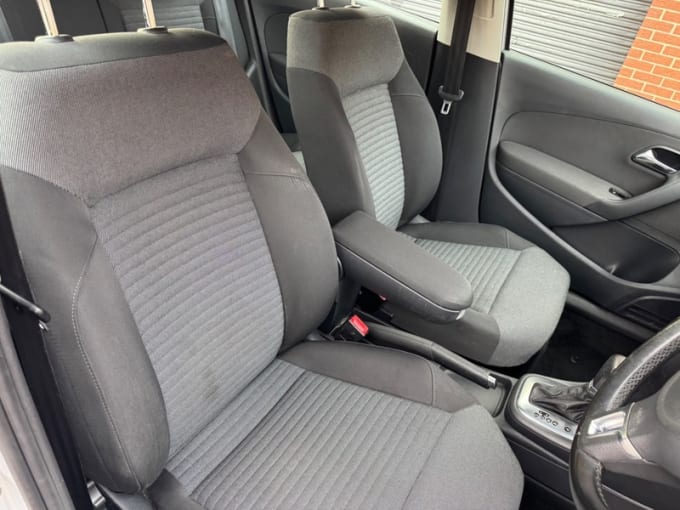 2010 Volkswagen Polo