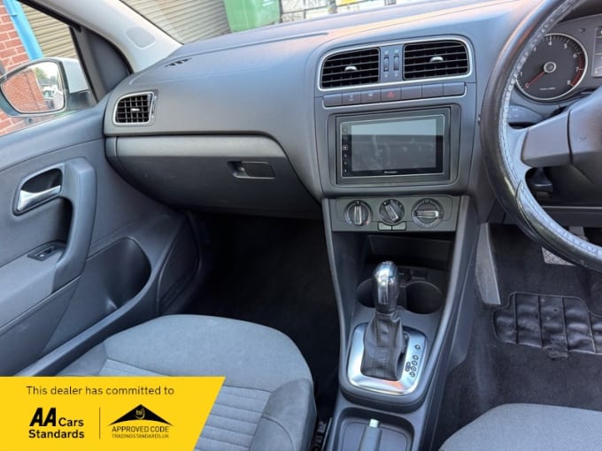 2011 Volkswagen Polo