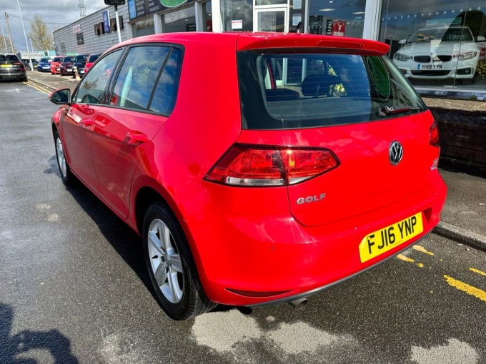 2016 Volkswagen Golf