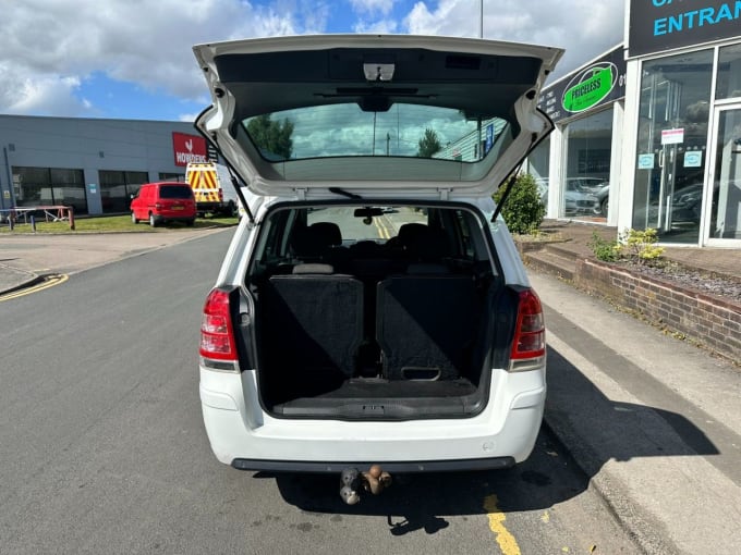 2024 Vauxhall Zafira