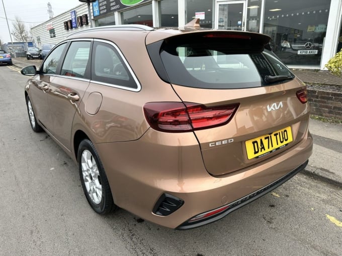 2025 Kia Ceed