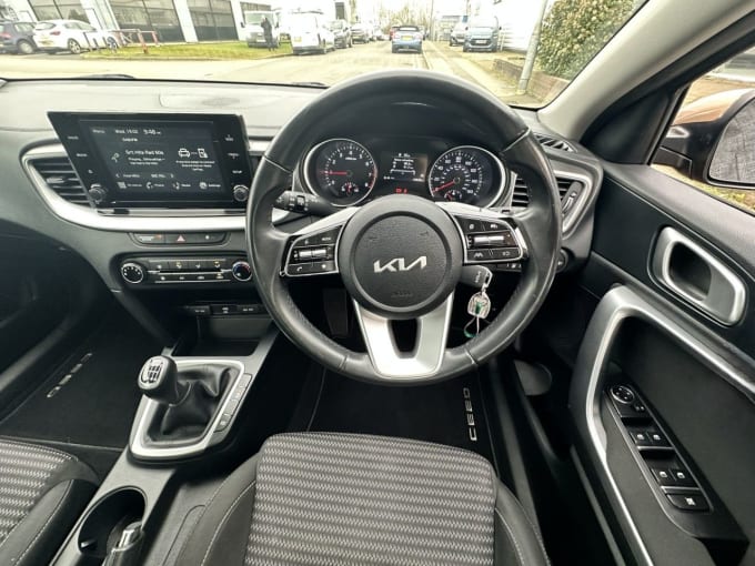 2025 Kia Ceed
