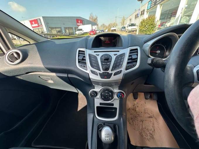 2025 Ford Fiesta