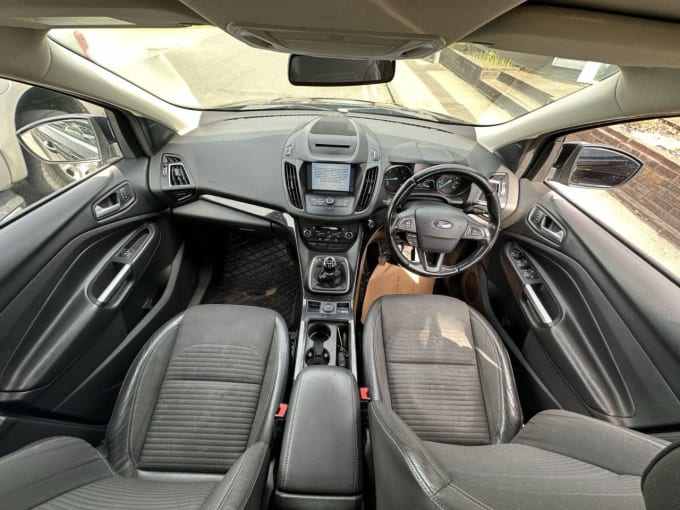2025 Ford Kuga
