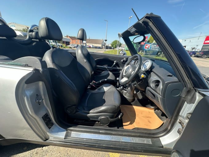 2025 Mini Convertible
