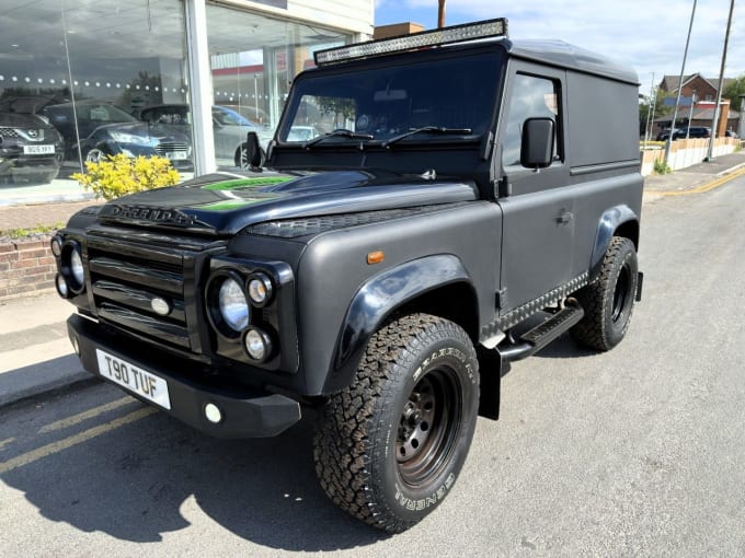 2025 Land Rover Defender