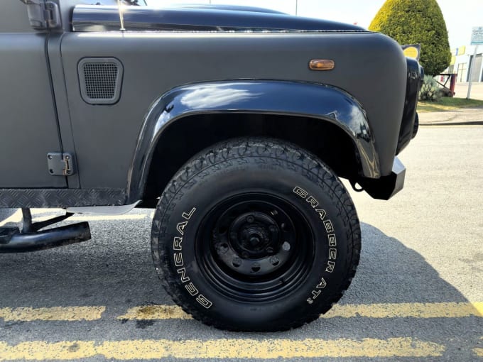 2025 Land Rover Defender