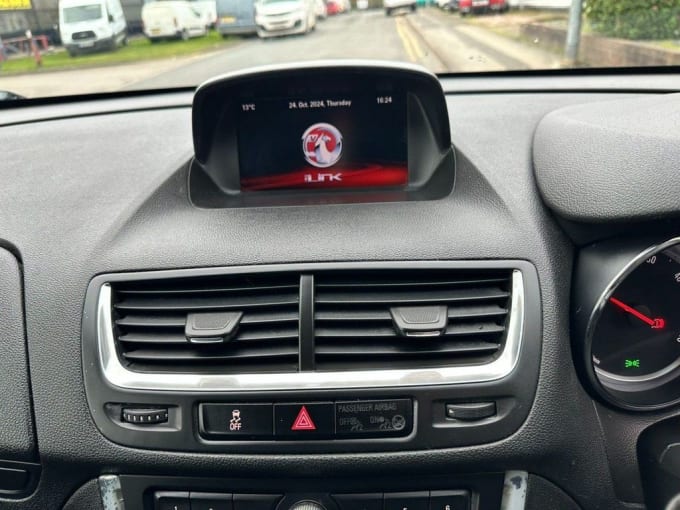 2025 Vauxhall Mokka