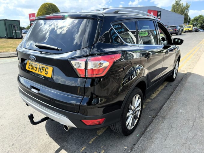 2025 Ford Kuga