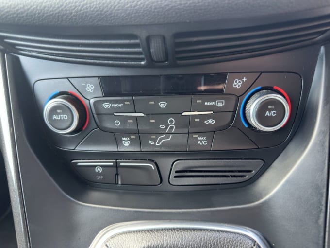 2025 Ford Kuga