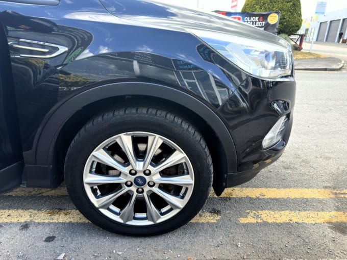 2025 Ford Kuga