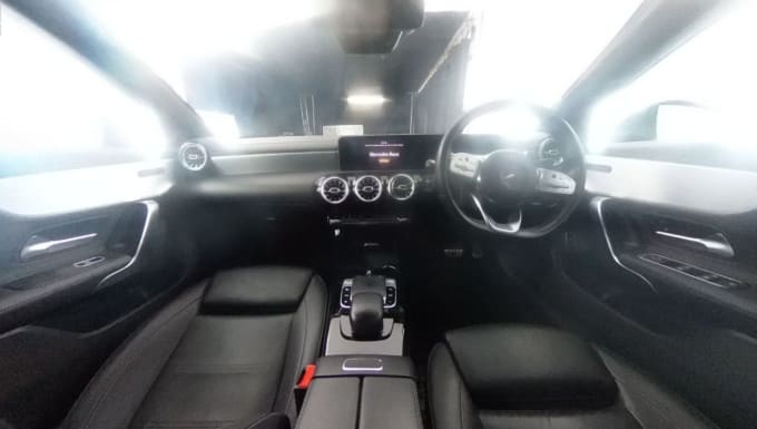 2025 Mercedes-benz Cla