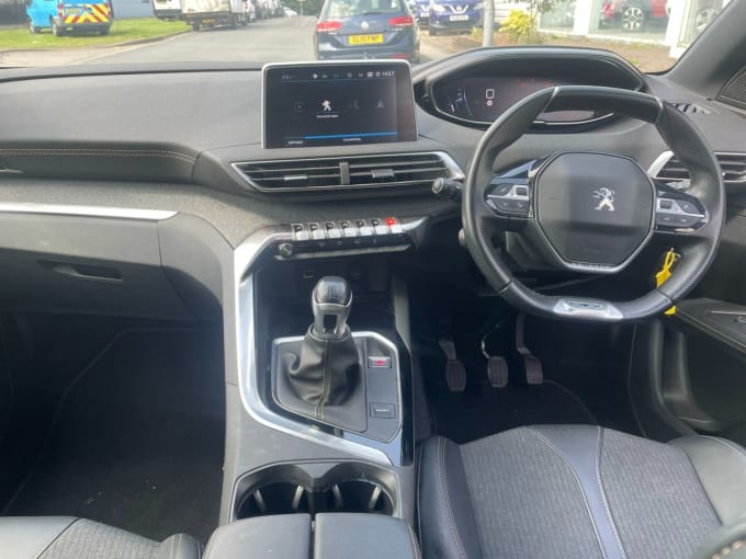 2025 Peugeot 3008