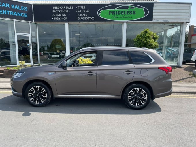 2025 Mitsubishi Outlander