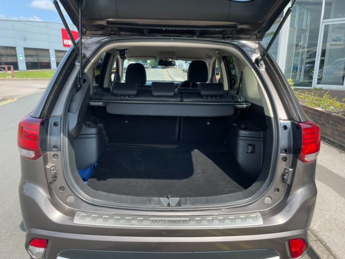 2025 Mitsubishi Outlander