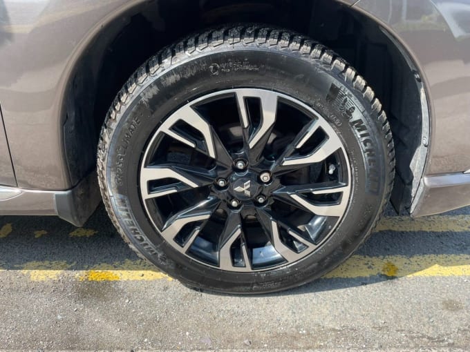 2025 Mitsubishi Outlander