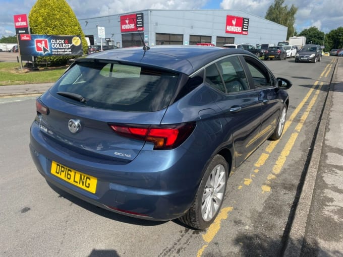 2025 Vauxhall Astra