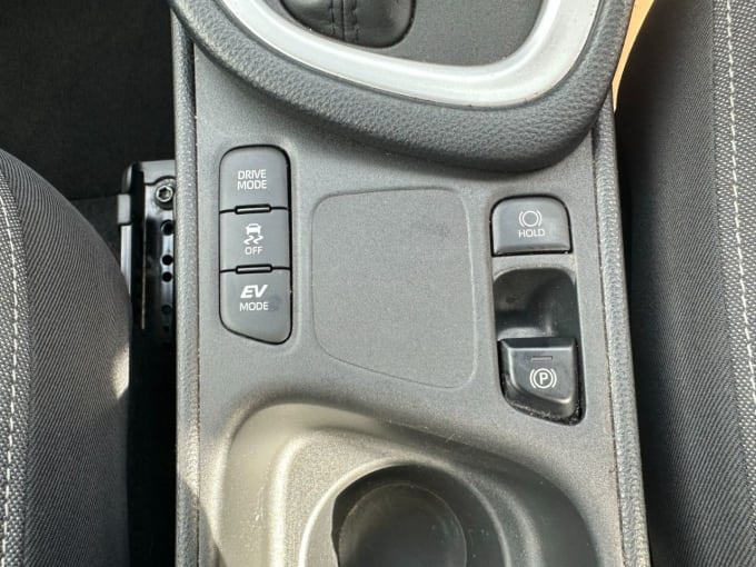 2025 Toyota Yaris