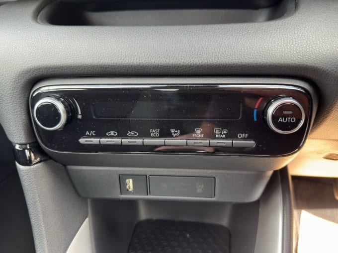 2025 Toyota Yaris