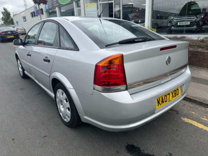 2025 Vauxhall Vectra