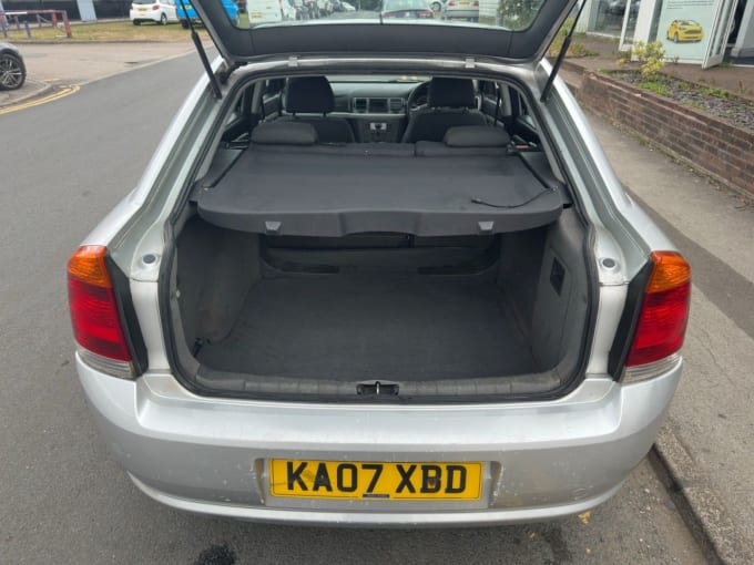 2025 Vauxhall Vectra