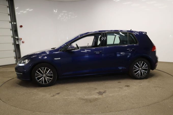 2025 Volkswagen Golf