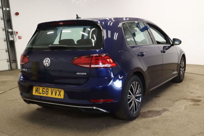 2025 Volkswagen Golf