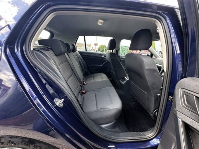 2018 Volkswagen Golf