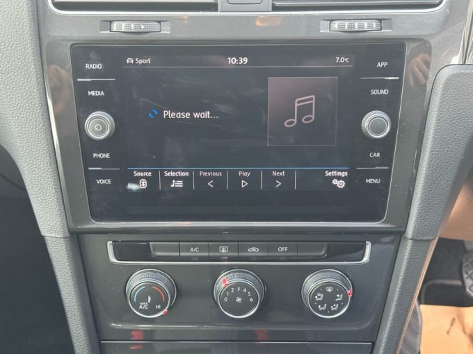 2018 Volkswagen Golf