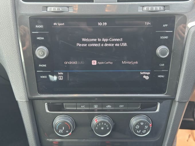2018 Volkswagen Golf