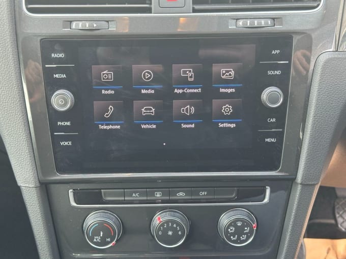 2018 Volkswagen Golf